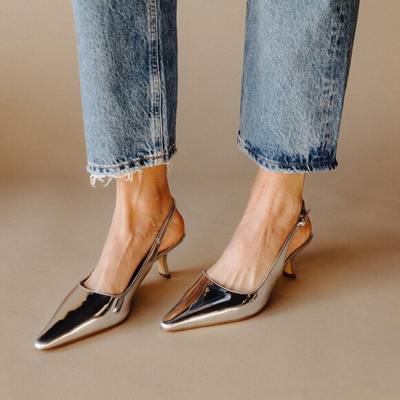 Sam Edelman Bianka Sling Back Heel in Soft Silver metallic kitten pointed - Picture 10 of 10